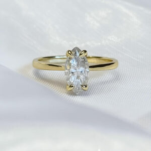 Anillo Marquesa 10k moissanita marquesa 1.0ct con certificado GRA