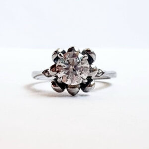 Anillo Fleur moissanita 1.0ct con certificado GRA