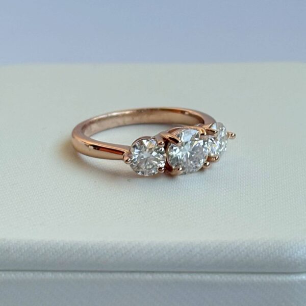 Anillo Triana 10k Moissanita 1.4ct Con Certificado GRA - Image 3