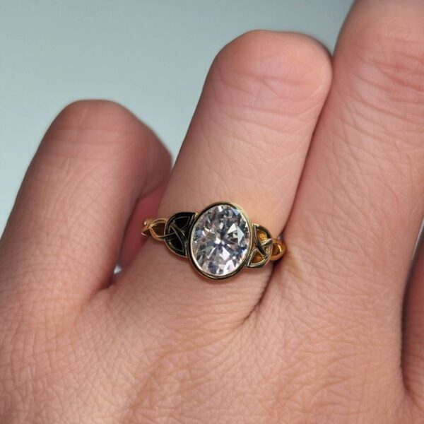 Anillo Minerva Moissanita Oval 2.0CT Con Certificado GRA - Image 10