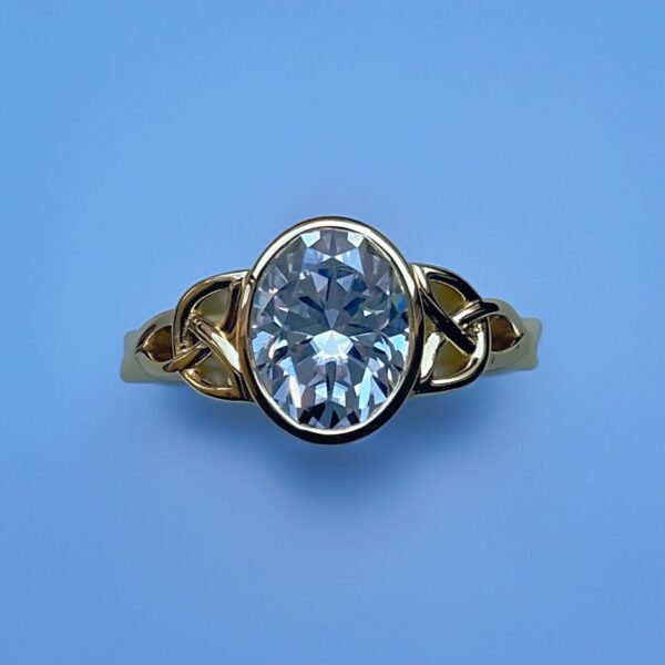 Anillo Minerva Moissanita Oval 2.0CT Con Certificado GRA