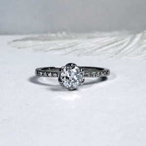 Anillo Lily