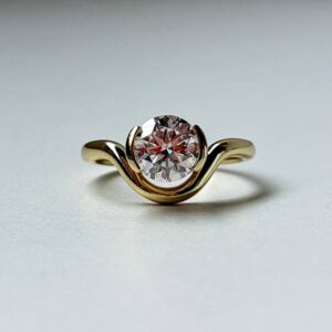 Anillo Odisea moisanita 1.2ct con certificado GRA