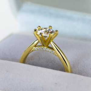 Anillo Ailyn 10k Moisanita 1.0ct Con Certificado GRA