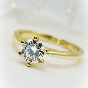 Anillo Ailyn Moisanita 1.0ct Con Certificado GRA